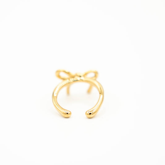 Diamond bow ring