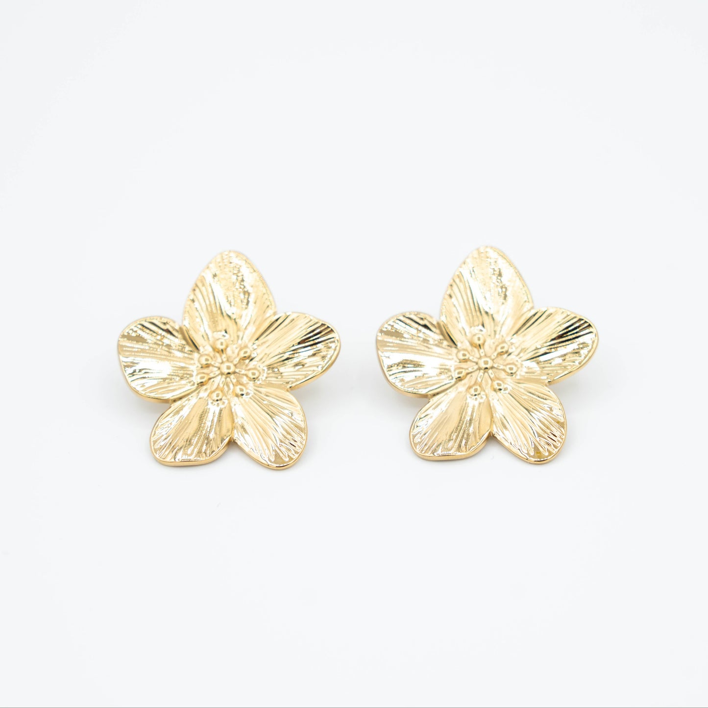 Blush blossom oorbellen