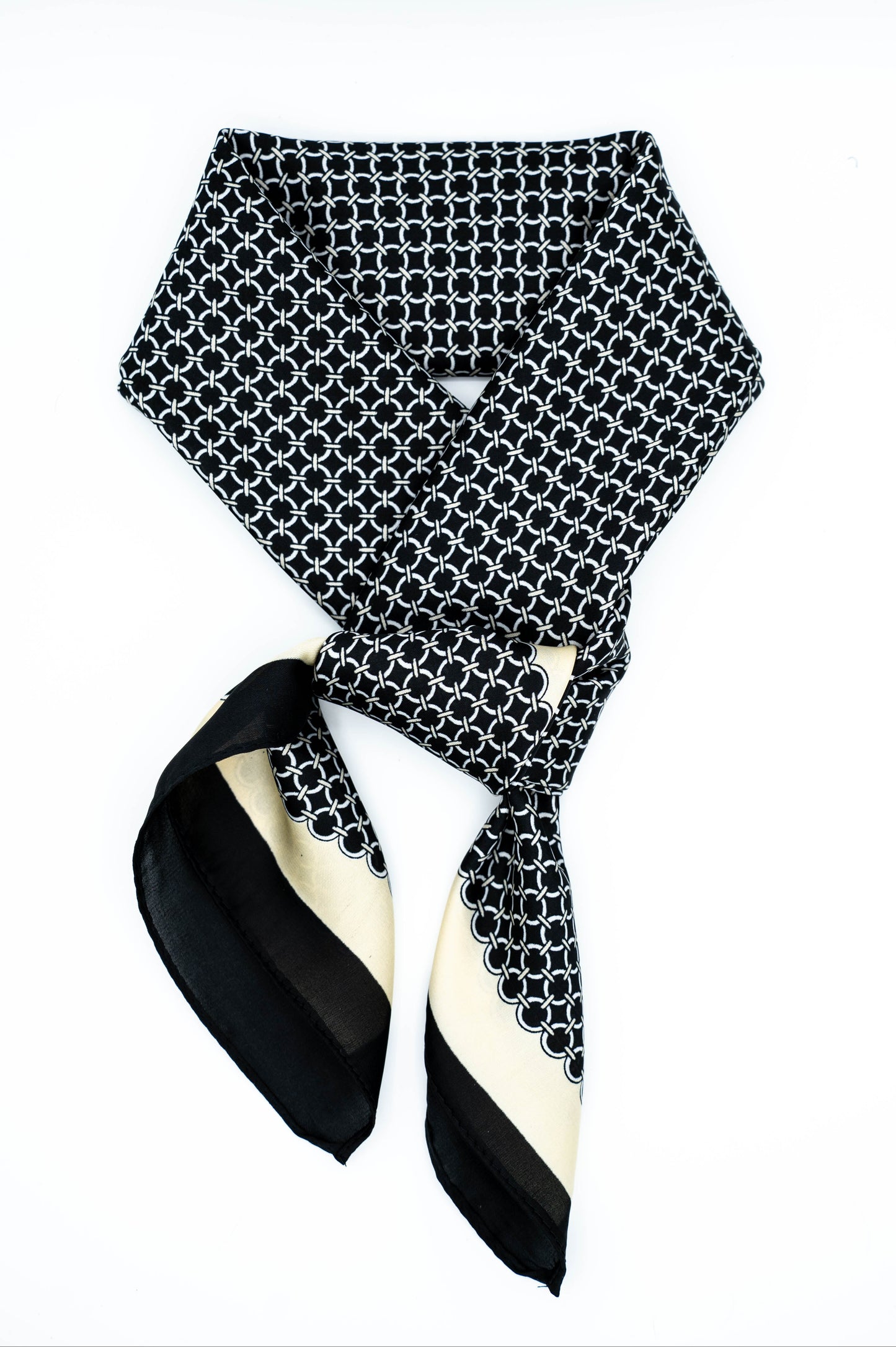 Dark chique satijn sjaaltje