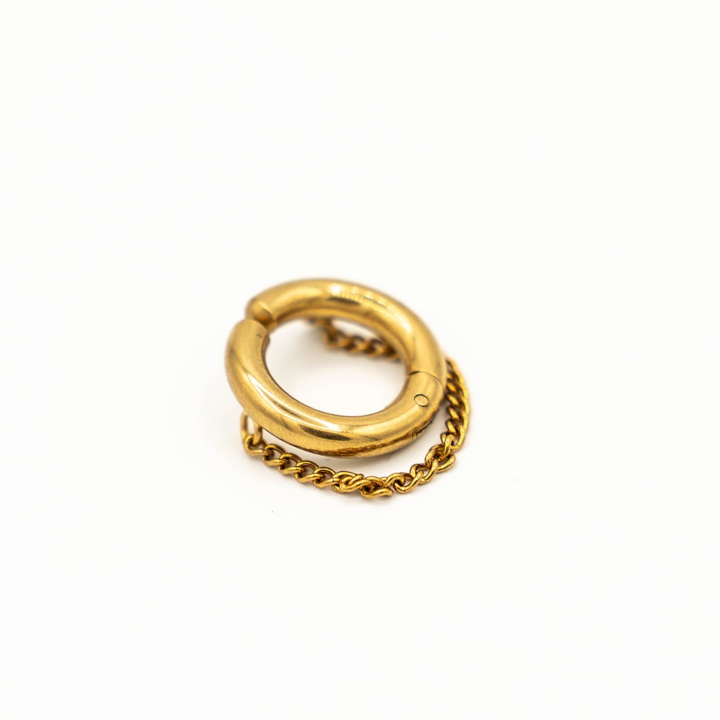 Chain earcuff