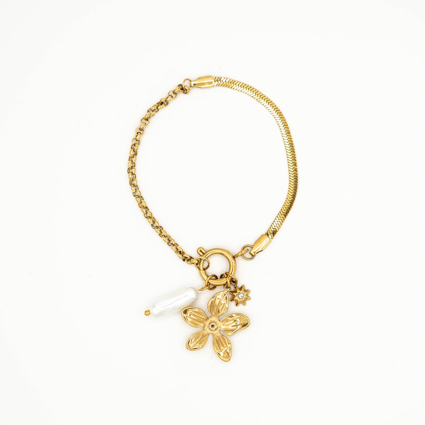 Bloom pearl armband